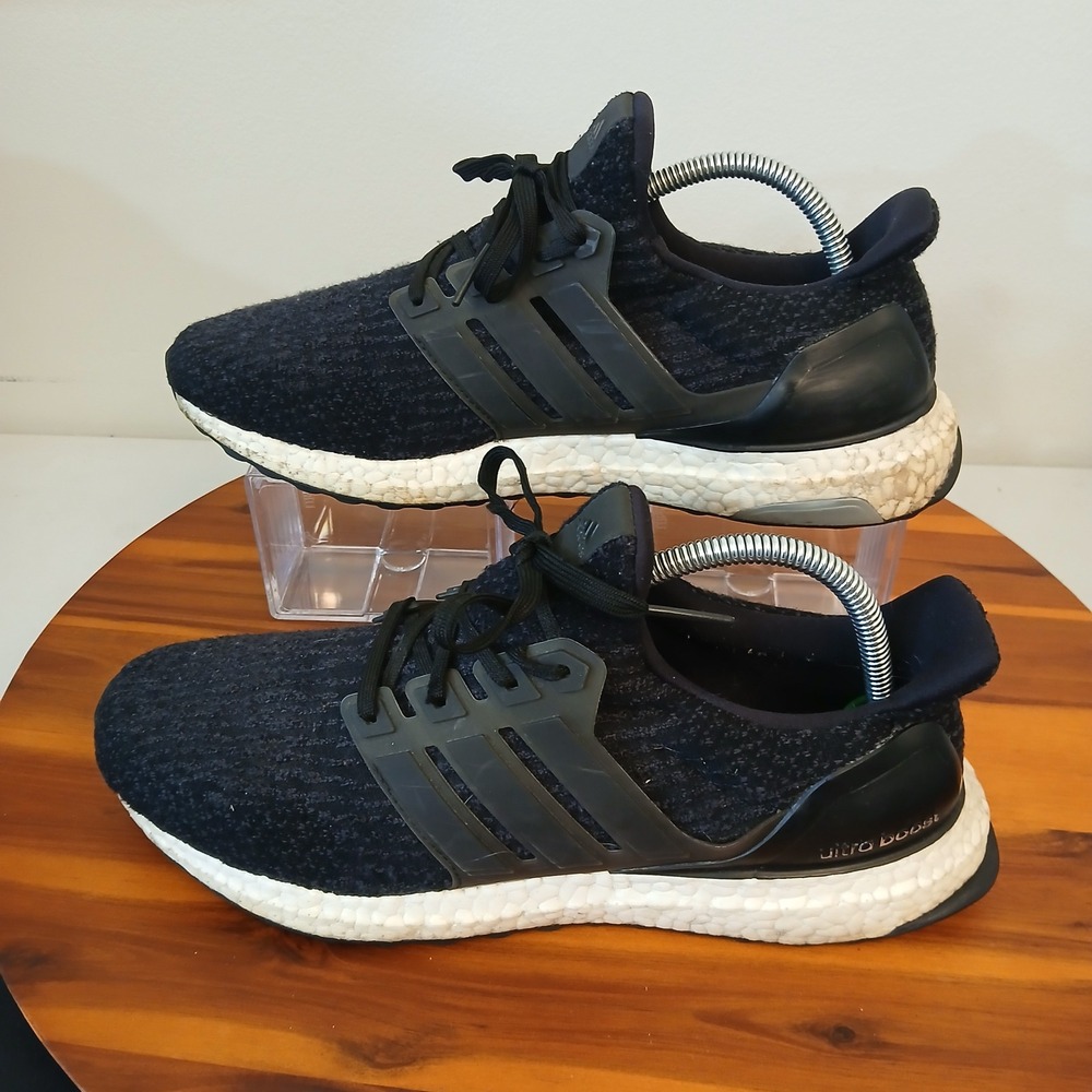 Adidas‎ Ultra Boost 3.0 Core Womens 10 Black Running Shoes Sneakers S80682